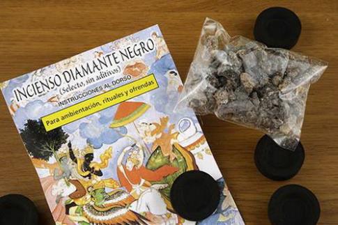 Incienso Diamante Negro Con Carbón 50g aprox.